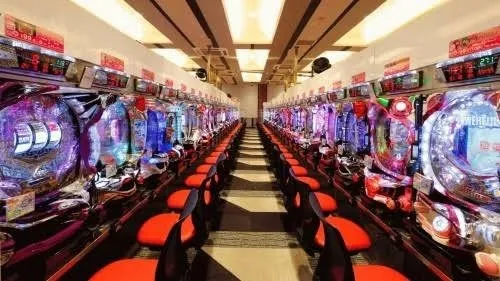 Shinjuku Cosmos Pachinko district